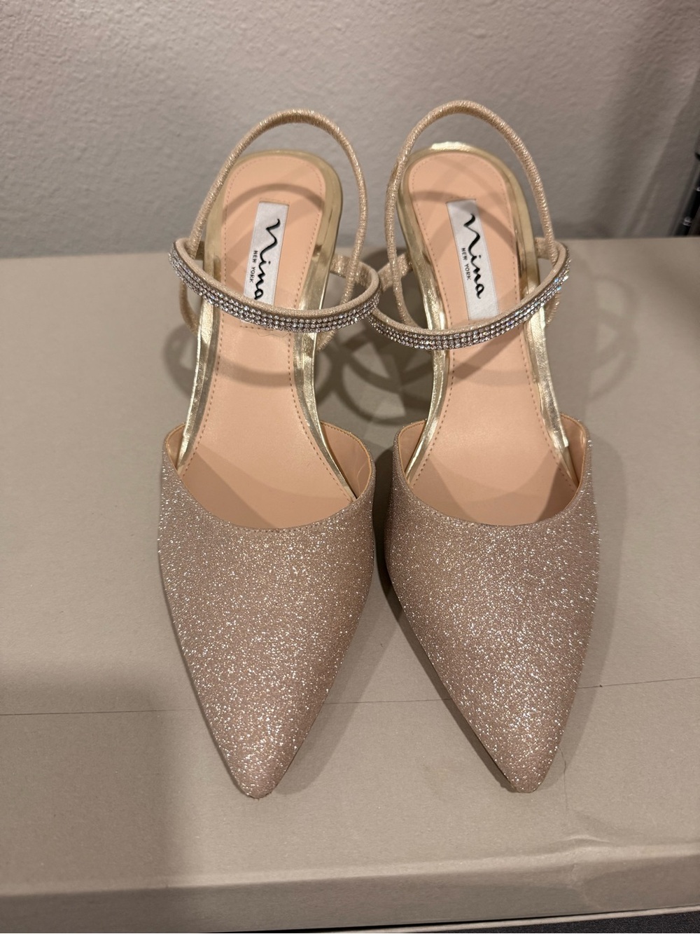 Nina Glitter Pointed Slingback Heels in Champagne Gold Size 9